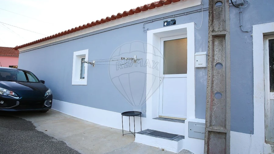 Moradia T2 para Arrendamento em Arranho
