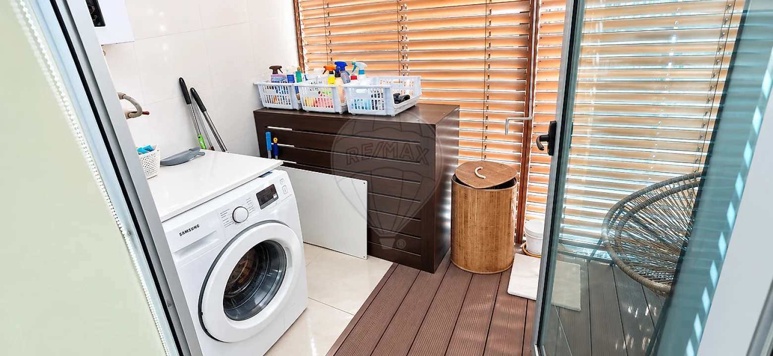 Apartamento T3 para Arrendamento em Glória e Vera Cruz Foto 1