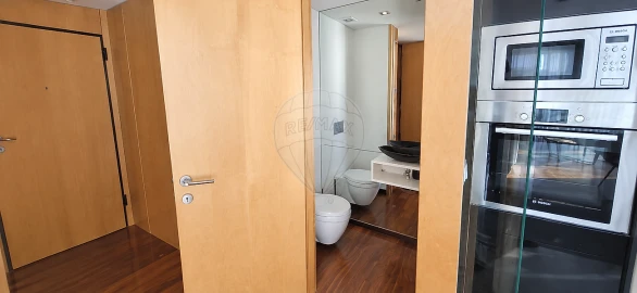Apartamento T3 para Arrendamento em Glória e Vera Cruz