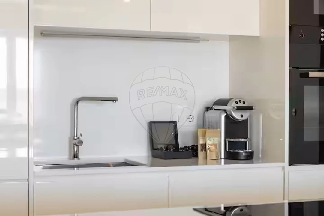 Apartamento T2 para Venda em Cedofeita, Santo Ildefonso, Sé, Miragaia, São Nicolau e Vitória Foto 6