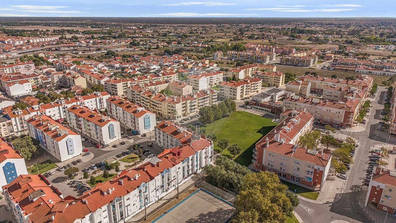 Apartamento T3 para Venda em Pinhal Novo Foto 32