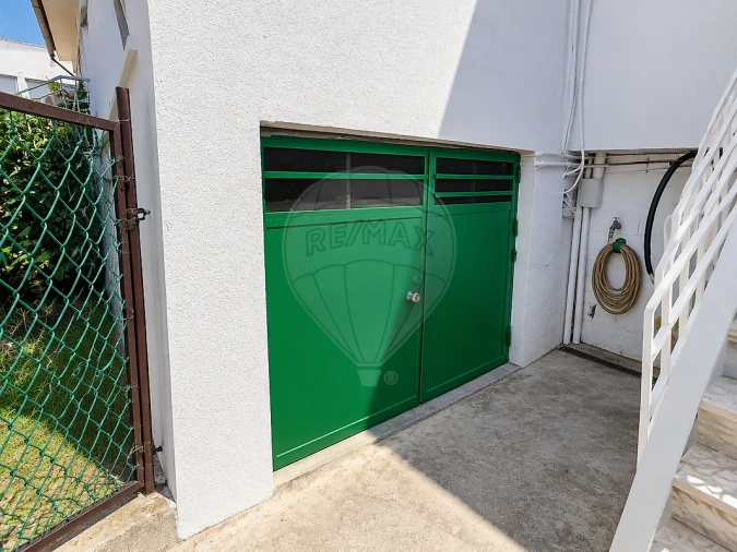 Moradia T3 para Venda em São Pedro Velho Foto 35