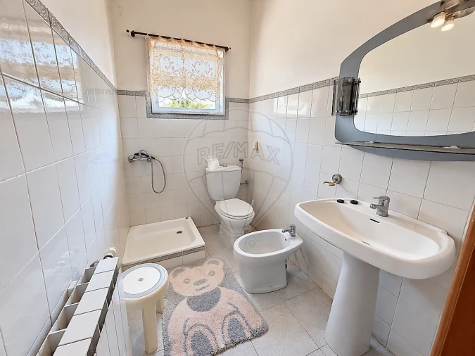 Moradia T3 para Venda em São Pedro Velho Foto 18