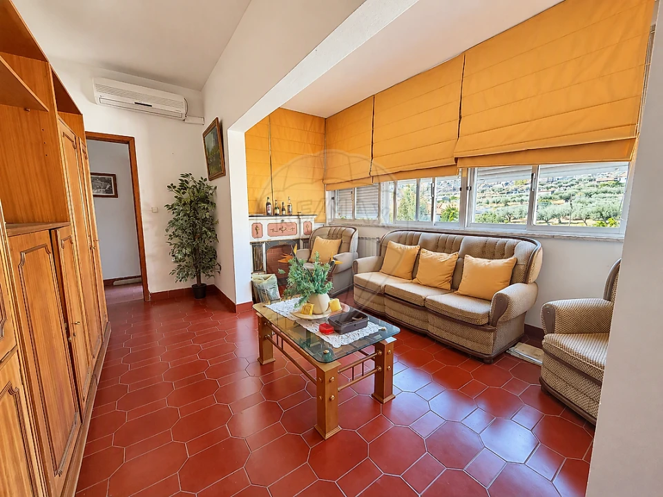 Moradia T3 para Venda em São Pedro Velho Foto 11