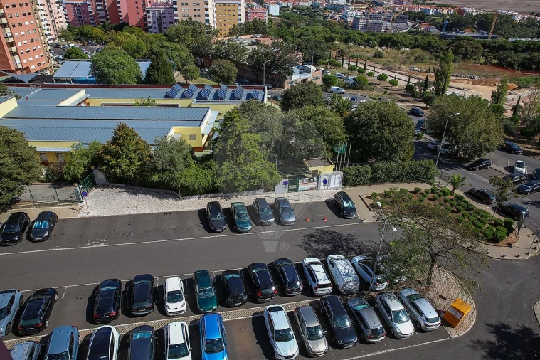 Apartamento T2 para Venda em Cacém e São Marcos Foto 29