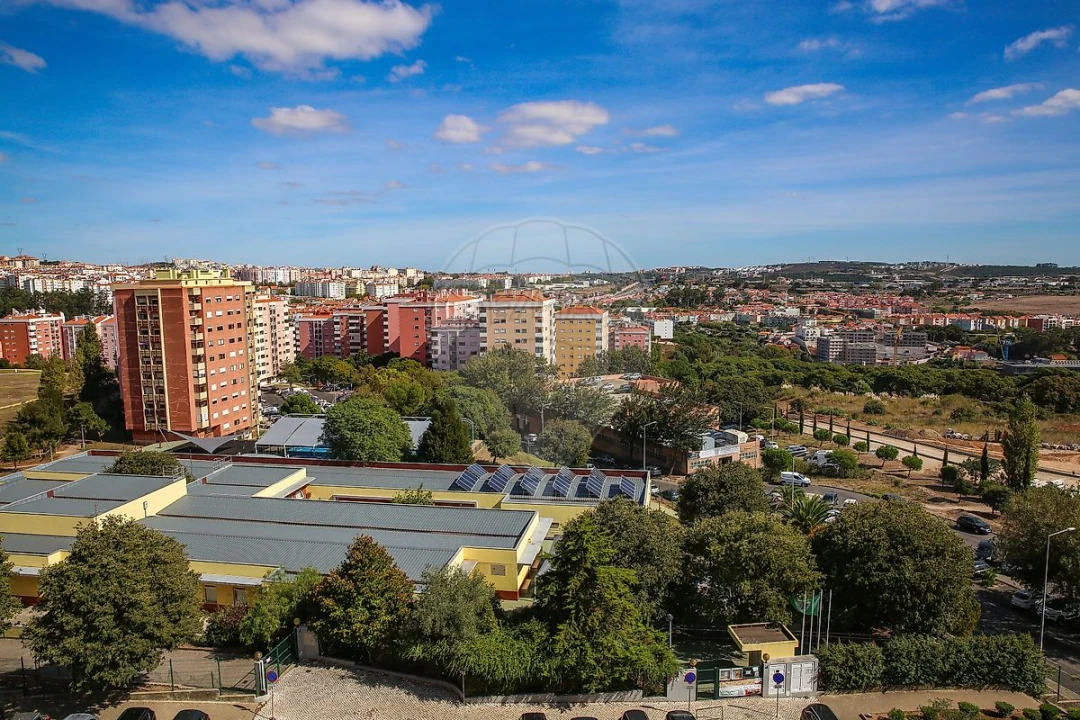 Apartamento T2 para Venda em Cacém e São Marcos Foto 28
