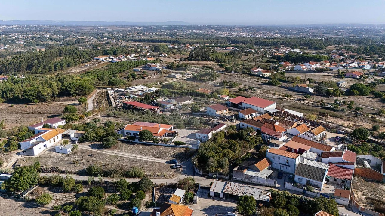 Moradia T2 para Venda em Pontevel Foto 36