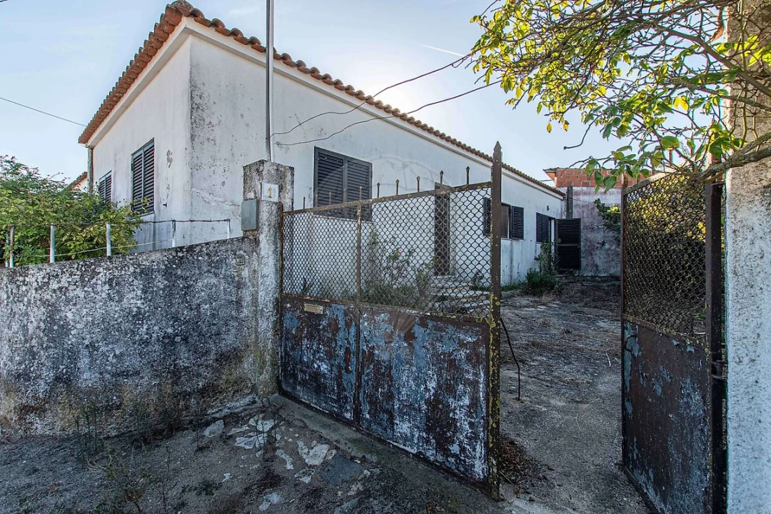 Moradia T2 para Venda em Pontevel Foto 2