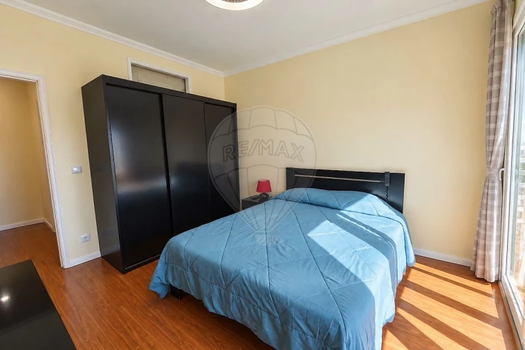 Apartamento T2 para Venda em Cidade da Maia Foto 25