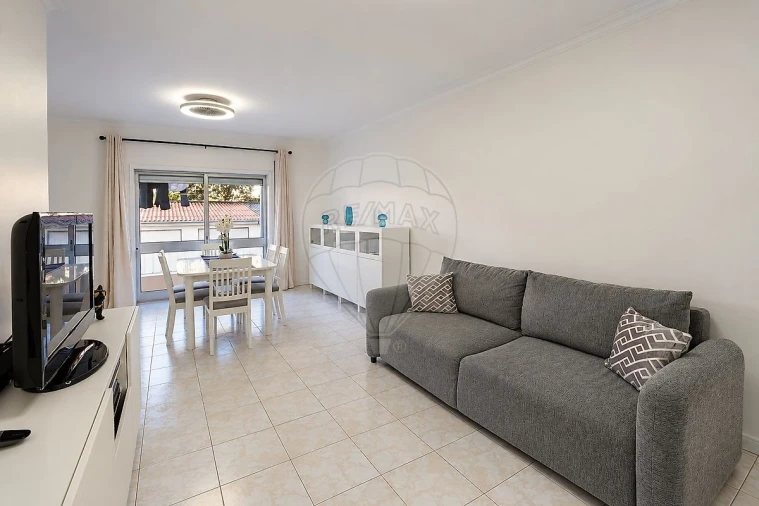 Apartamento T2 para Venda em Cidade da Maia Foto 16