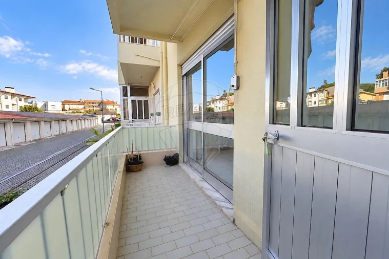 Apartamento T2 para Venda em Cidade da Maia Foto 9
