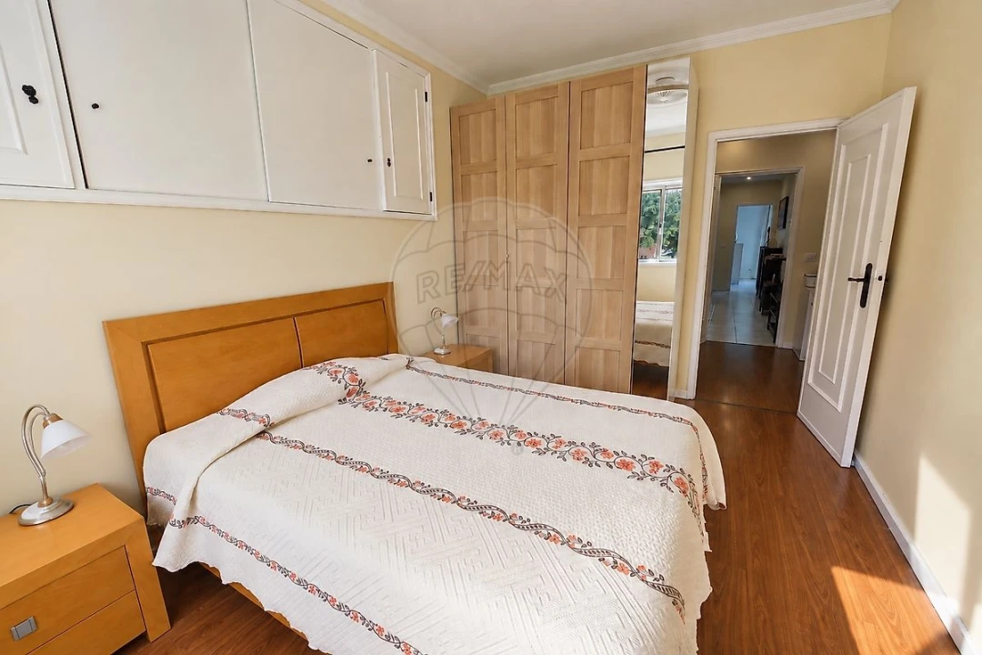 Apartamento T2 para Venda em Cidade da Maia Foto 27