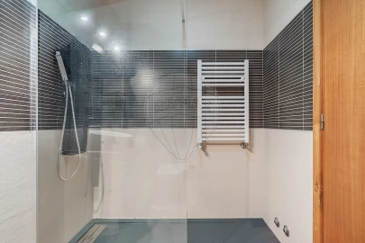 Moradia T4 para Venda em Mafamude e Vilar do Paraíso