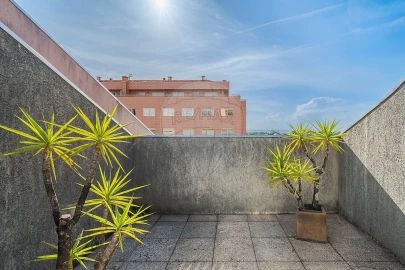 Moradia T4 para Venda em Mafamude e Vilar do Paraíso