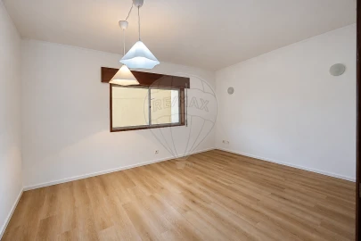 Apartamento T2 para Venda em Constance