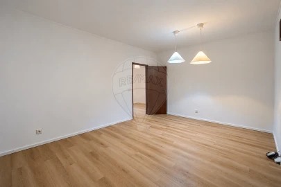 Apartamento T2 para Venda em Constance
