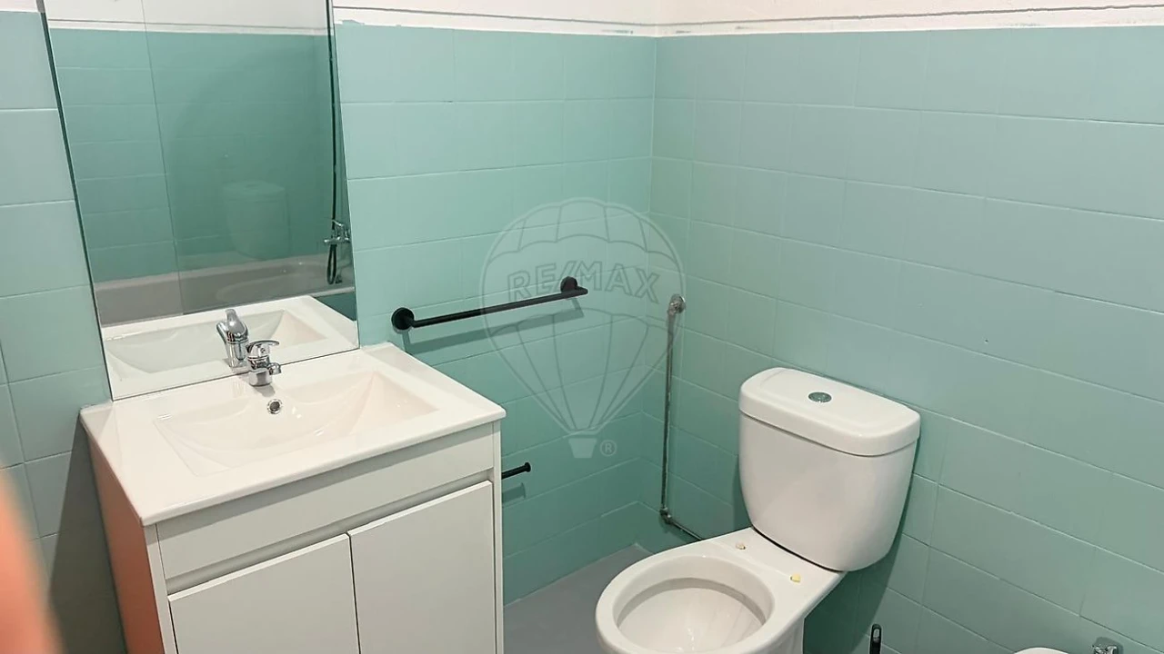 Apartamento T2 para Venda em Constance Foto 6
