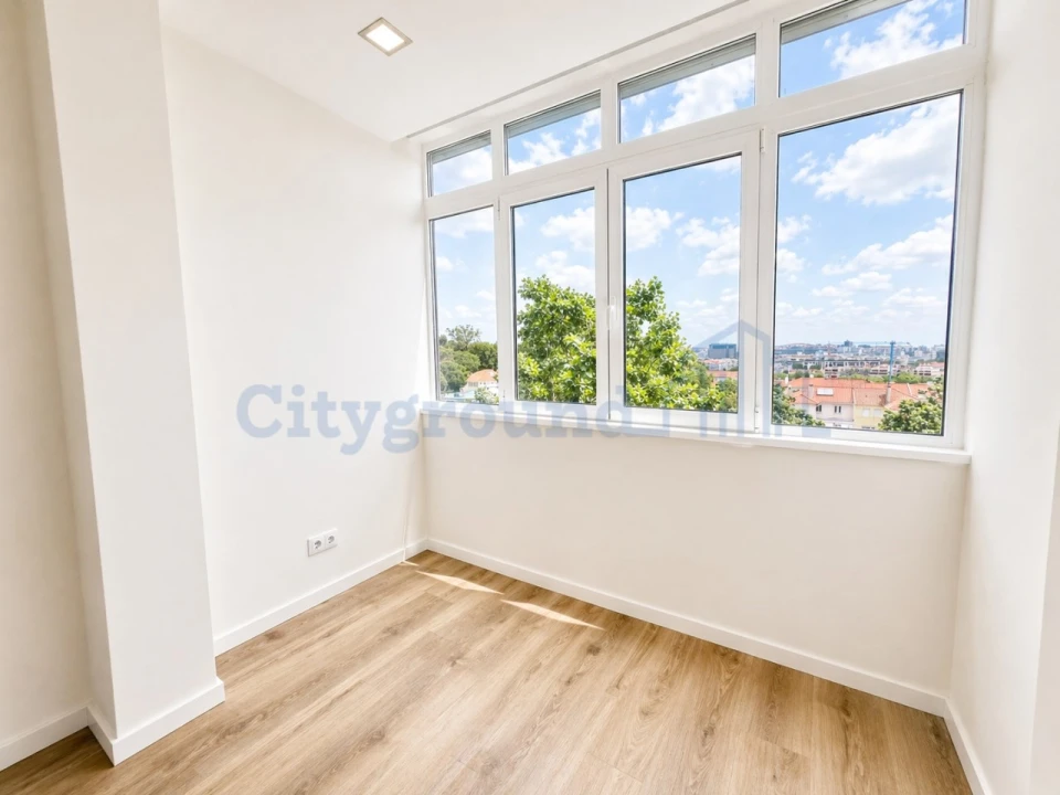Apartamento T3 para Venda em São Domingos de Benfica Foto 9