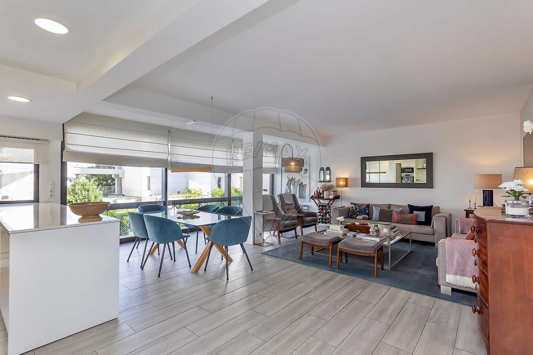 Apartamento T3 para Venda em Cascais e Estoril Foto 2