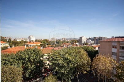Apartamento T2 para Venda em Mina de Água