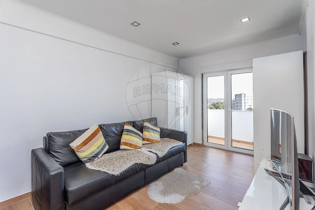 Apartamento T2 para Venda em Mina de Água Foto 1