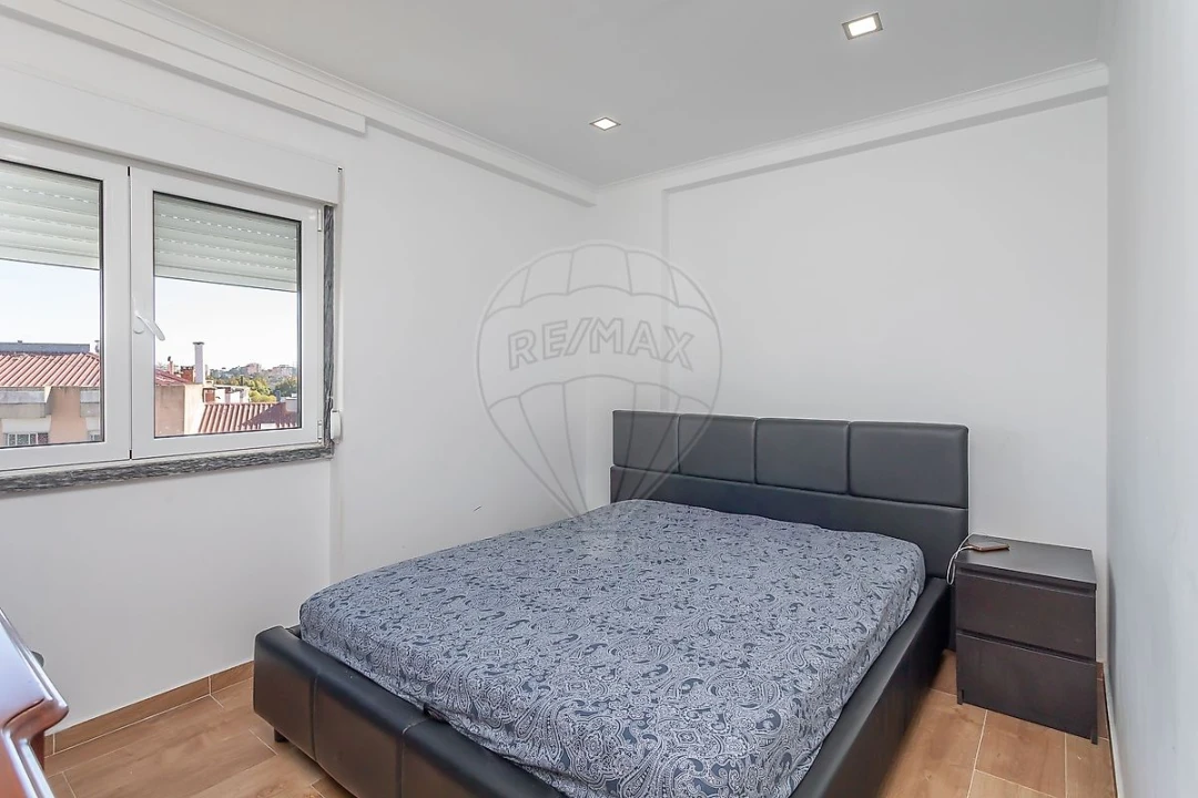 Apartamento T2 para Venda em Mina de Água Foto 11