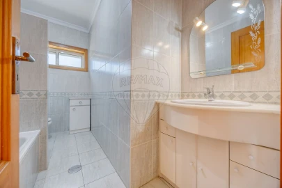 Apartamento T2 para Arrendamento em Alfena