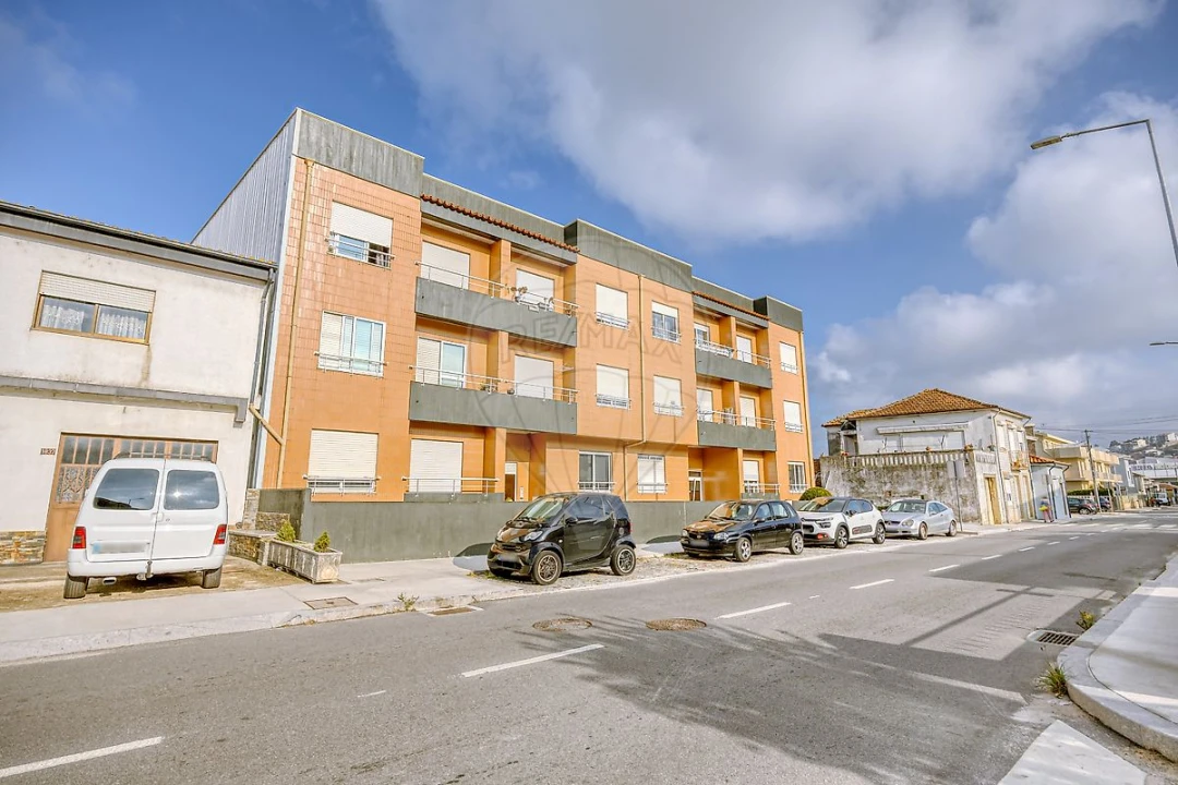Apartamento T2 para Arrendamento em Alfena Foto 26
