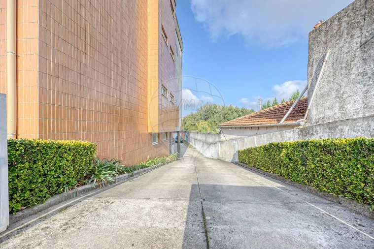 Apartamento T2 para Arrendamento em Alfena Foto 25
