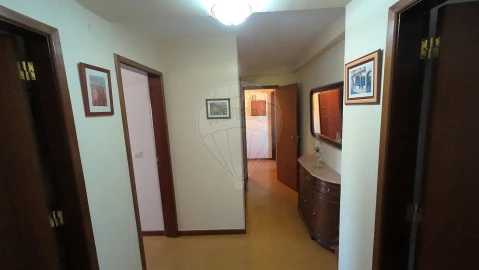 Apartamento T3 para Venda em Caparica e Trafaria