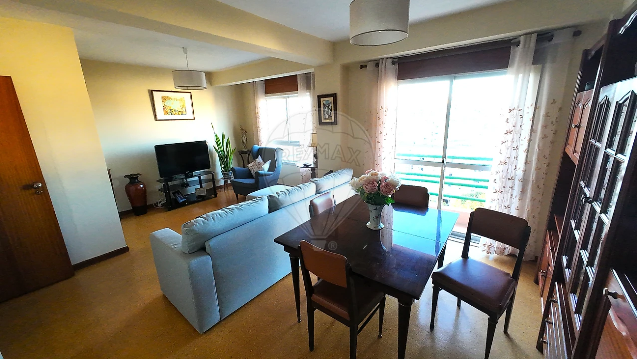 Apartamento T3 para Venda em Caparica e Trafaria Foto 5