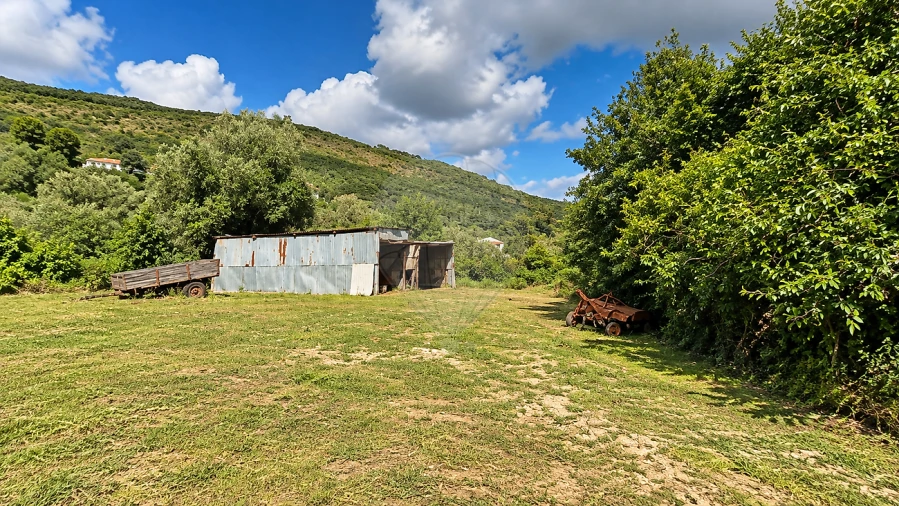Terreno para Venda em Venda do Pinheiro e Santo Estêvão das Galés Foto 2