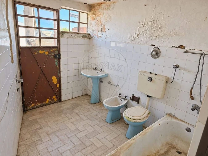 Moradia T2 para Venda em Almargem do Bispo, Pêro Pinheiro e Montelavar Foto 10