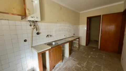 Prédio para Venda em Castelo Branco