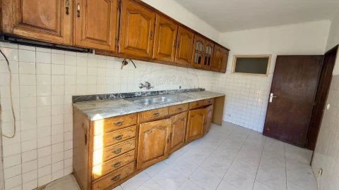 Prédio para Venda em Castelo Branco