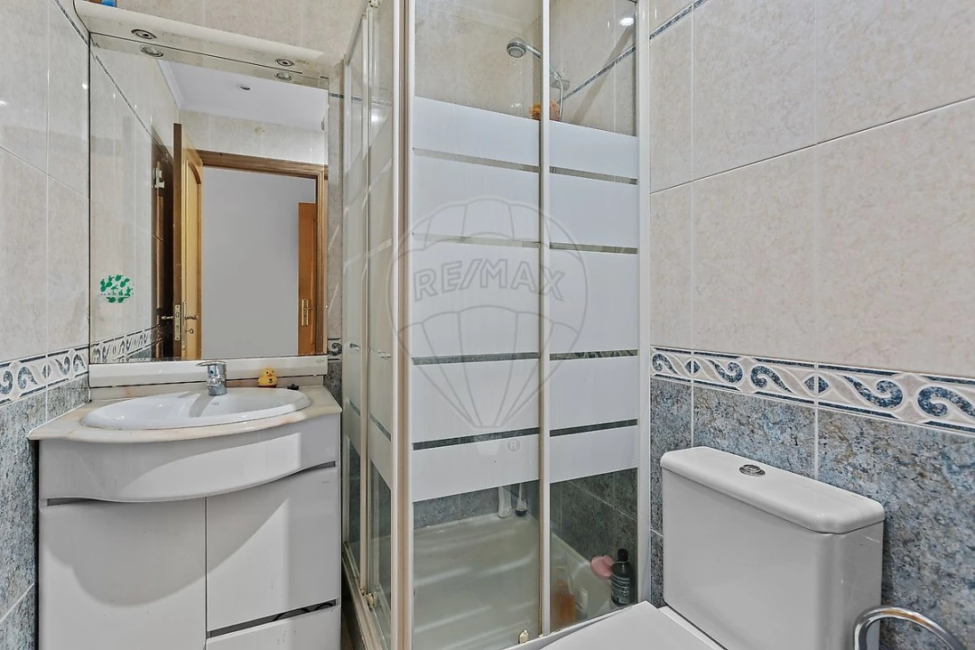 Apartamento T3 para Venda em Santa Iria de Azoia, São João da Talha e Bobadela Foto 30