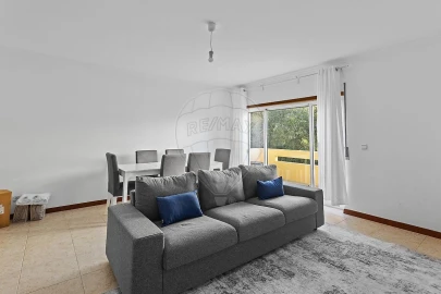 Apartamento T3 para Venda em Santa Iria de Azoia, São João da Talha e Bobadela