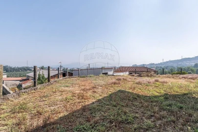 Moradia T4 para Venda em Adaufe