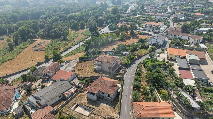Moradia T4 para Venda em Adaufe Foto 10