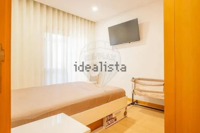 Apartamento T3 para Venda em Póvoa de Varzim, Beiriz e Argivai