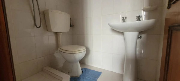 Moradia T5 para Venda em Buarcos