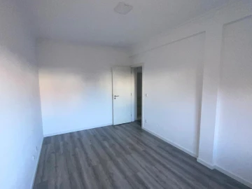 Apartamento T3 para Venda em Quinta do Conde