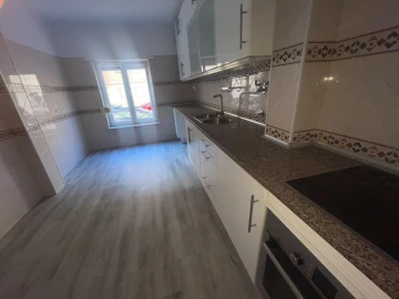 Apartamento T3 para Venda em Quinta do Conde