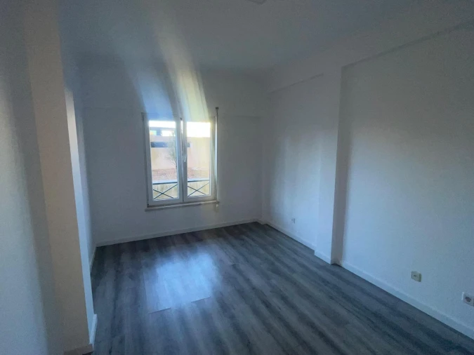 Apartamento T3 para Venda em Quinta do Conde Foto 24