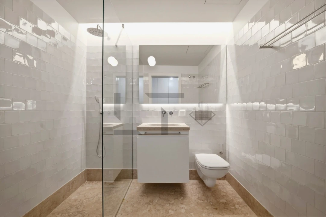 Apartamento T3 para Venda em Santo António Foto 8