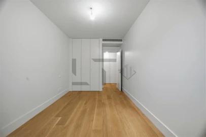 Apartamento T3 para Venda em Santo António