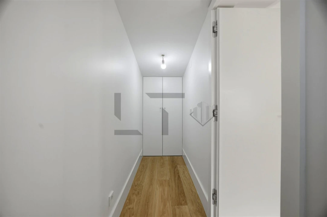 Apartamento T2 para Venda em Santo António Foto 19