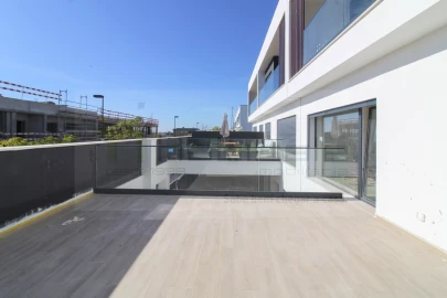 Moradia T4 para Venda em Caparica e Trafaria