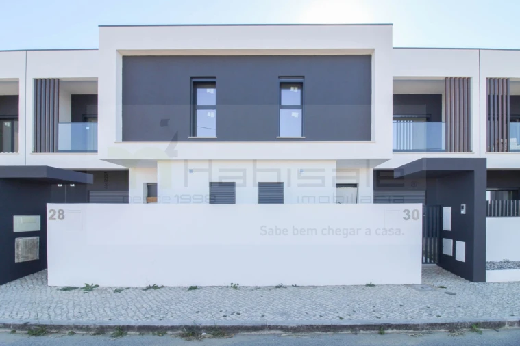 Moradia T4 para Venda em Caparica e Trafaria Foto 2