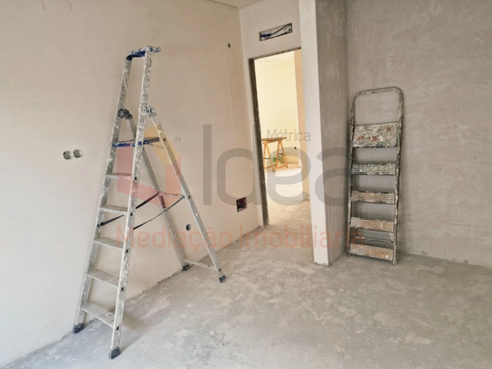 Moradia T3 para Venda em Fernao Ferro Foto 27